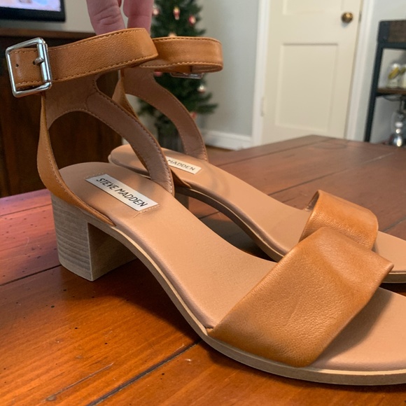 steve madden kemmy sandal